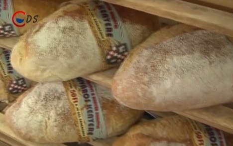 Itt van Dunaújváros kenyere