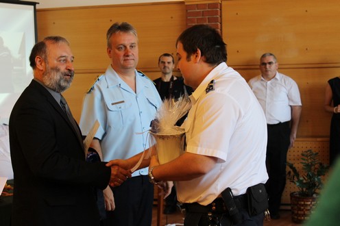 A képen balra Dr. Dorkota Lajos, mellette Dr. Simon László