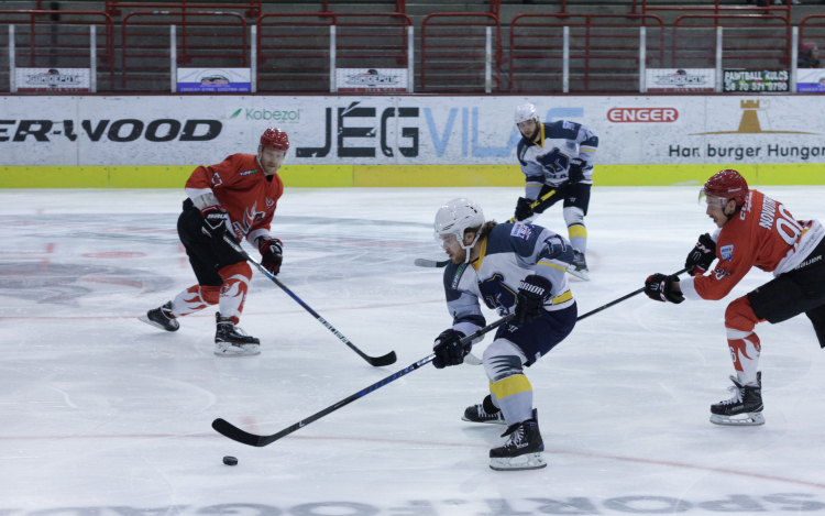 Két nap-két mérkőzés