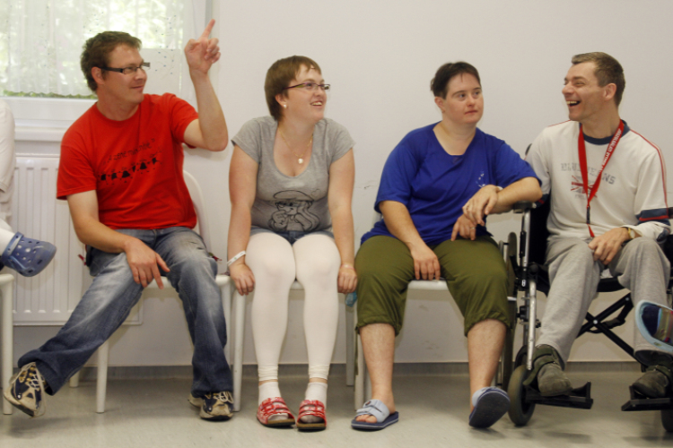 Jószolgálati otthon- új képekkel