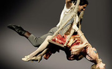 “Ha lesz új világ, az a nők tiszteletén fog alapulni.” 