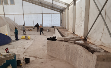 Élményfürdő - felújítás alatt