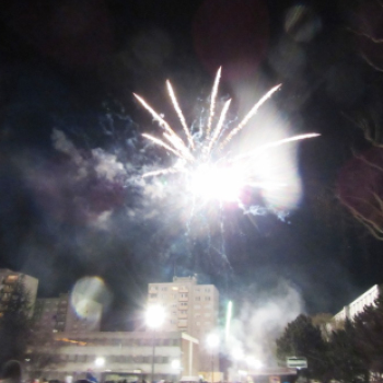 Szilveszter a Főtéren