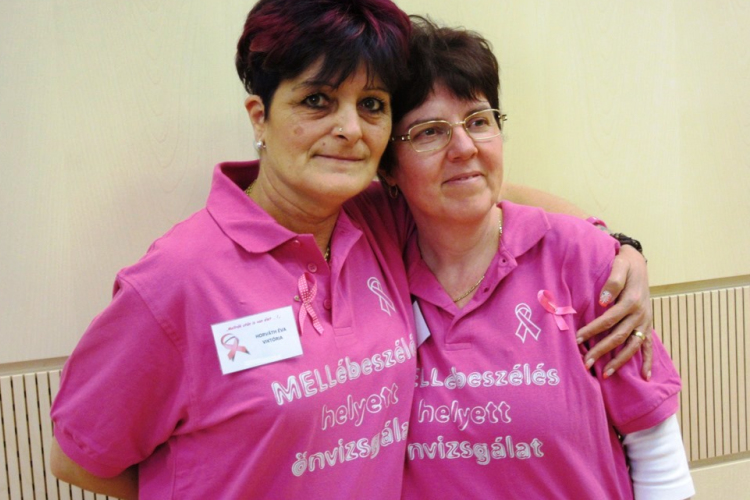 Séta, vallomás, előadás és a mellrák