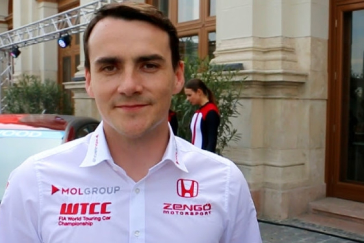 Túraautó-vb - Csökkentették Micheliszék büntetését, de a magyar pilóta nem járt jól