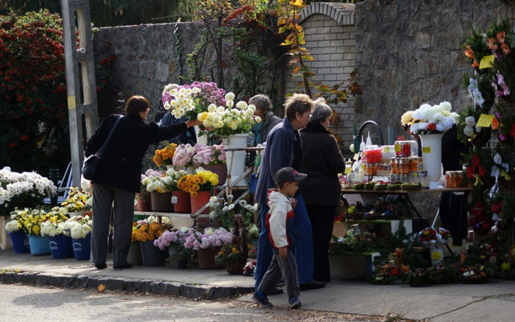 A gyász vámszedői ellen
