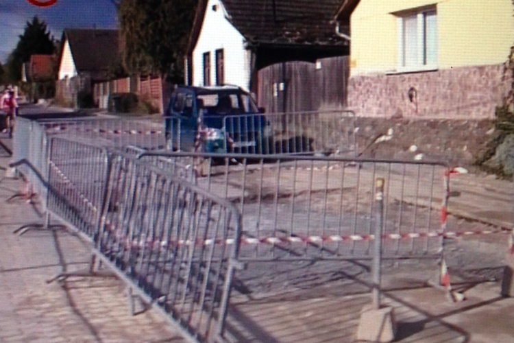 Útlezárás a Temető utcában