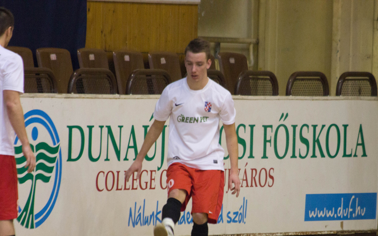 Biztos győzelem Gödön