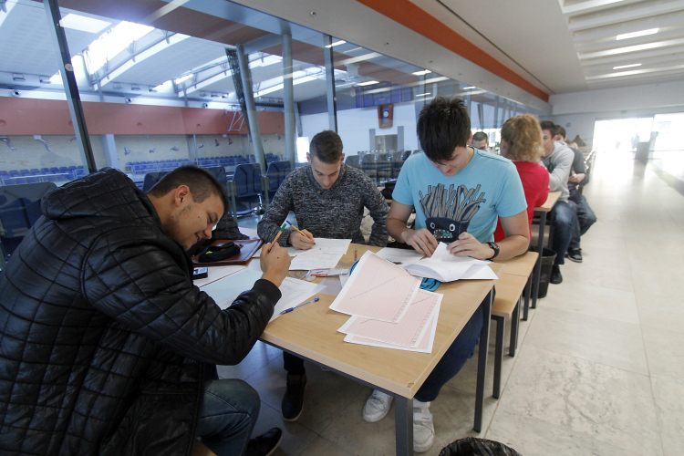 Támogatták a fiatalokat