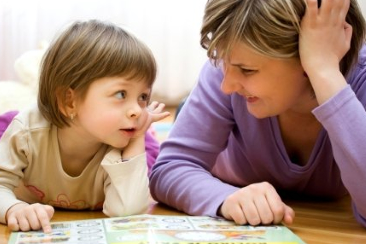 Becsöngettek - a szülőknek is