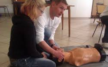 Életmentők kerestetnek