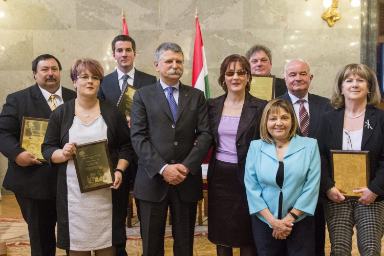 Dunaújváros a jó példa