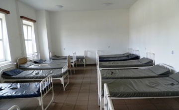 Másfél millió a hajléktalanoknak