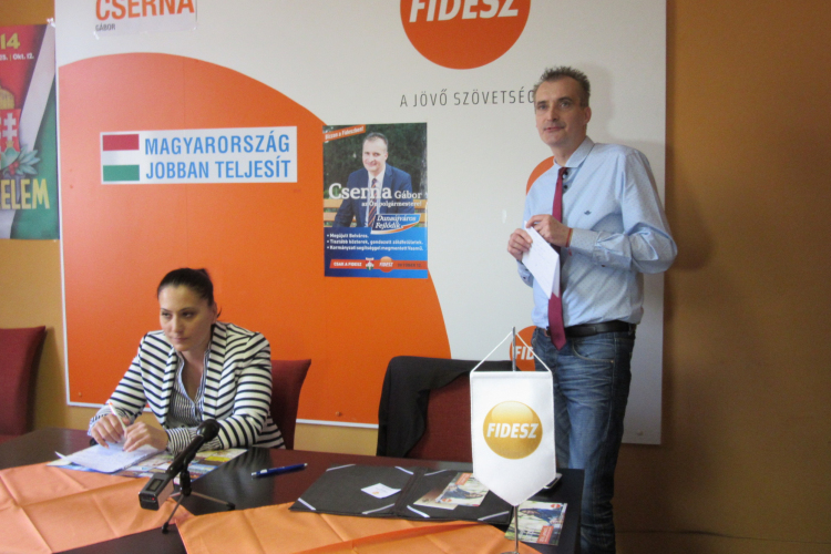 Felsorakoztak a jelöltek