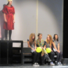 Holdbéli csónakok - részlet