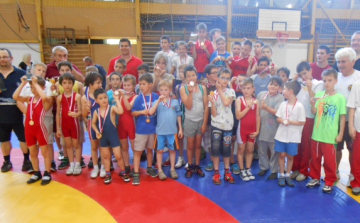 Gurics Kupa az Aranyban