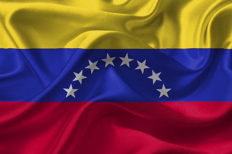 Világrekorder Venezuela az inflációban, csökken az olajtermelés