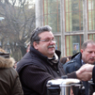 Adományért cserébe forralt bor