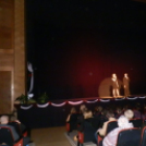 Rosti is szalagot tűzött