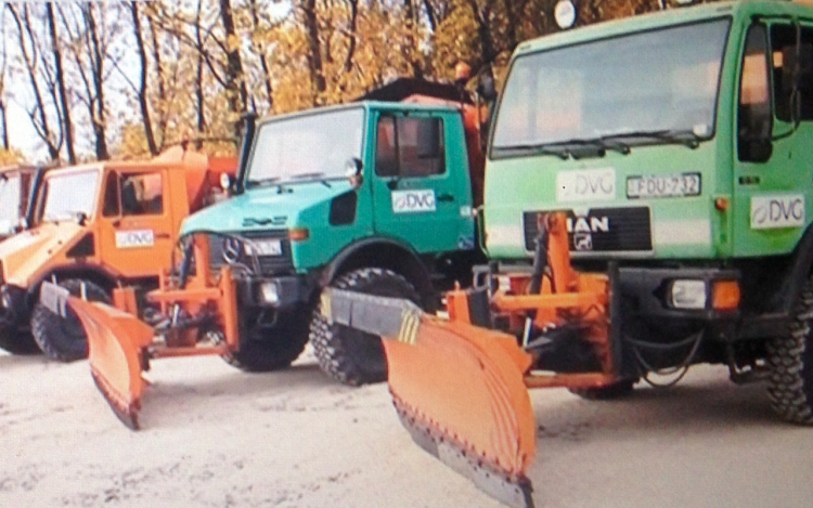 Startra készen a hókotrók