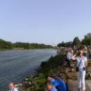 Motorcsónak két napon keresztül