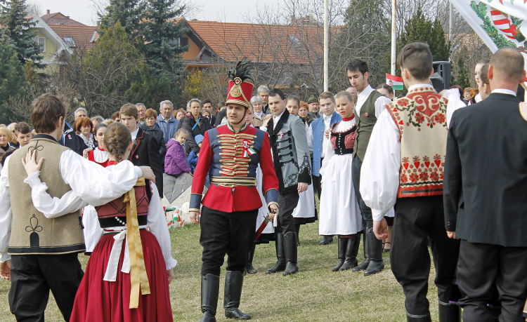 A valódi forradalom nem egy délutánból áll