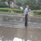 Esett, sőt zuhogott