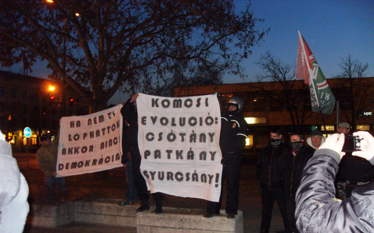 Hajléktalan tört be a Jobbikhoz- DSTV videóval