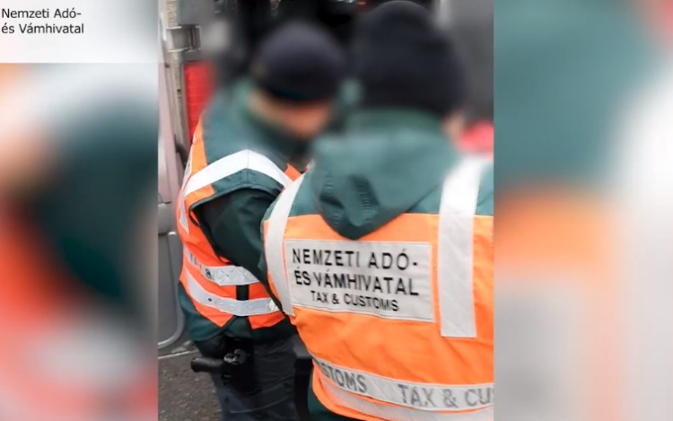 NAV: indul a húsvéti ellenőrzési akció