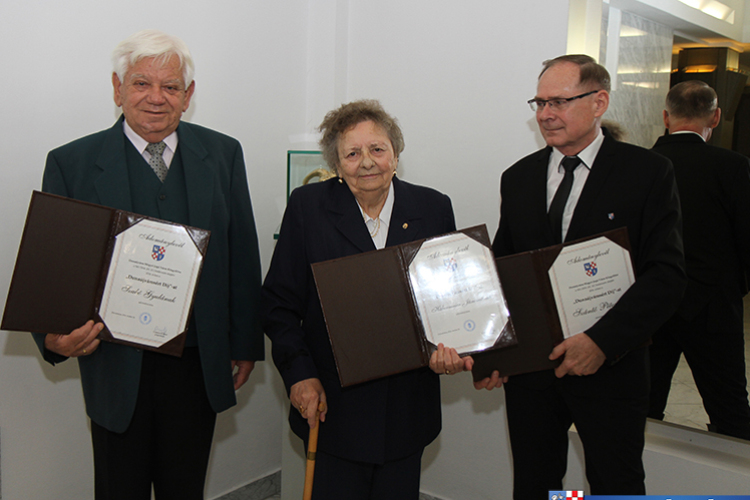 Ezt a várost becsülettel és alázattal szolgáljuk - képekkel