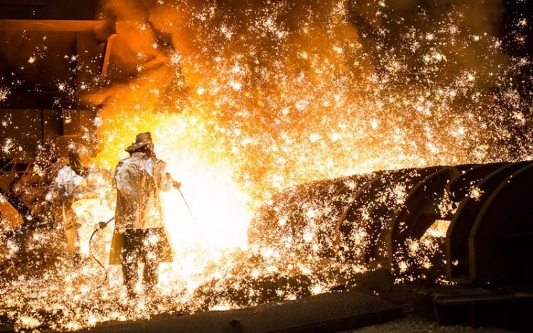 A nagyolvasztó és „az ötödik égtáj”