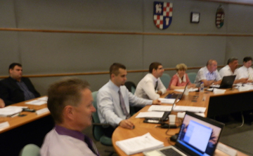 Közgyűlés kedden, a nyári szünet előtt