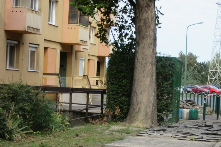 Megújuló járdák, eltűnő kátyúk