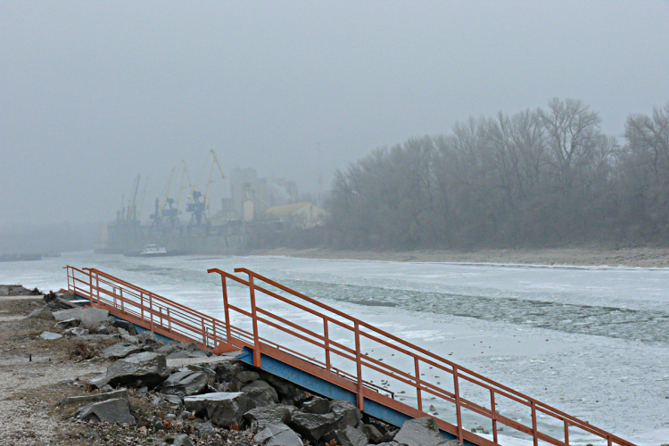 Korcsolyázás a szabadstrandnál