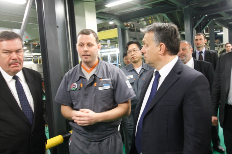 Orbán Viktor a Hankookban járt
