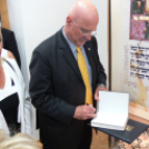 Zsidó kéziratok és szertartási tárgyak az Intercisa Múzeumban