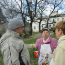 Húsvéti ételosztás