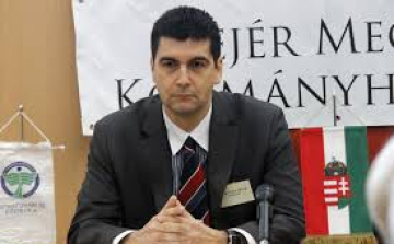 Dr. Kovács Pétert kitüntették