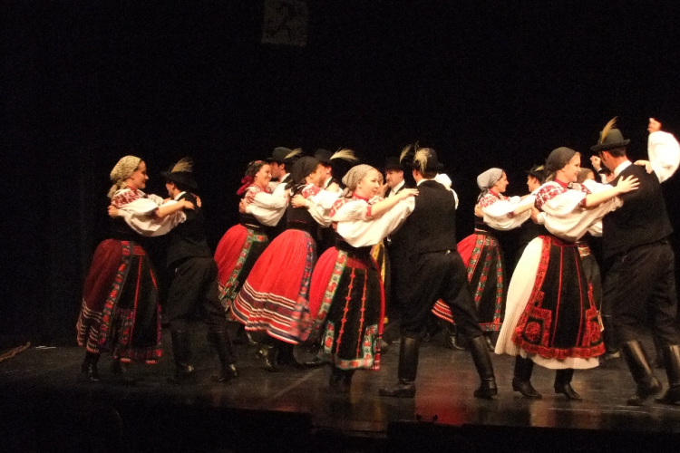 Hatvanéves a Vasas Táncegyüttes