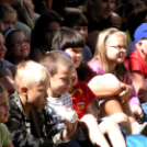 Nyári Topogás és Vásári Komédiák az MMK-ban Ábelesz kóbelesz, Szélrózsa Társulat előadása