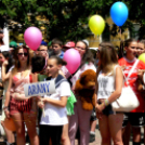 Nyolcadikos diákok bolondballagása