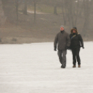 Korcsolyázás a szabadstrandnál