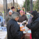 Húsvéti ételosztás