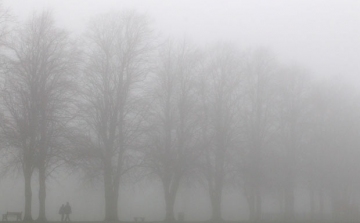 Tartós ködre figyelmeztetnek az ország nagy részén