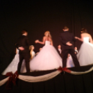 Rosti is szalagot tűzött