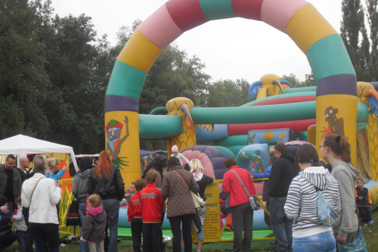 Gyereknap- képekben