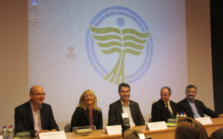 A MÁV a Bánkival is együttműködik-dstv videóval