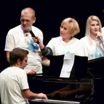 Vastaps köszöntötte azokat, akik a Szociális Munka Napján műsort adtak