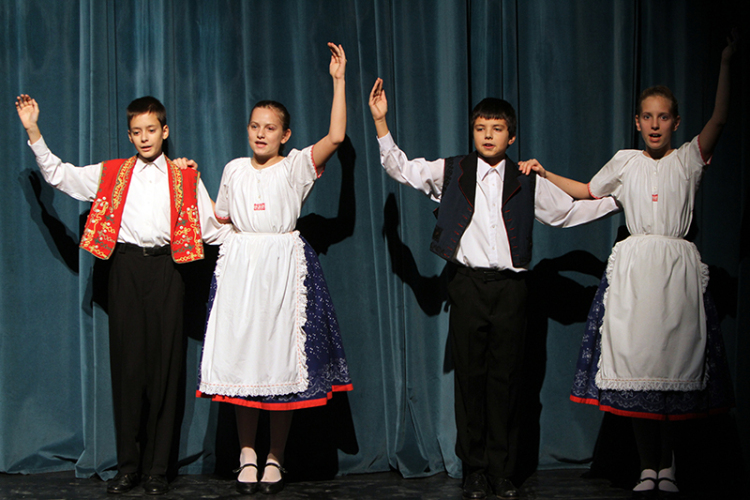 Sztálinváros a Bartók színpadán