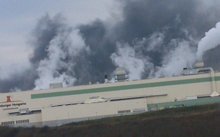 A tűz füstje nem volt mérgező
